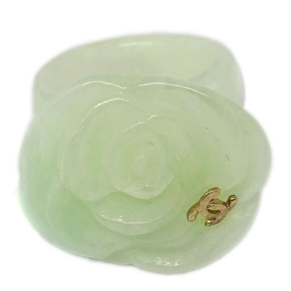 Chanel Ring Light Green Acrylic - Picture 1 of 8